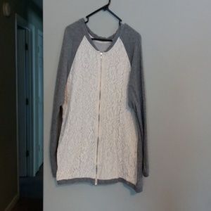 No name zippered sweatshirt w/lace detail XL
